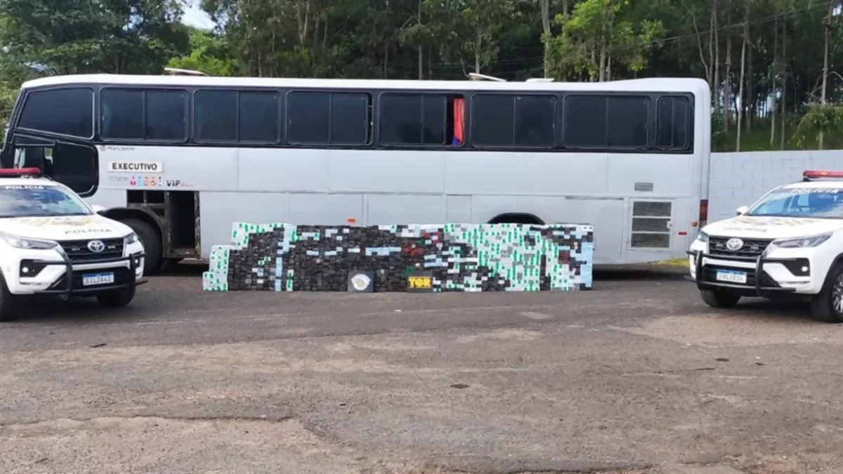 Motorista de ônibus é preso com 1.178 celulares em Pirapozinho (SP)