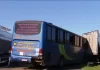 Ônibus com universitários bate em caminhão na PR-151 e deixa 11 feridos