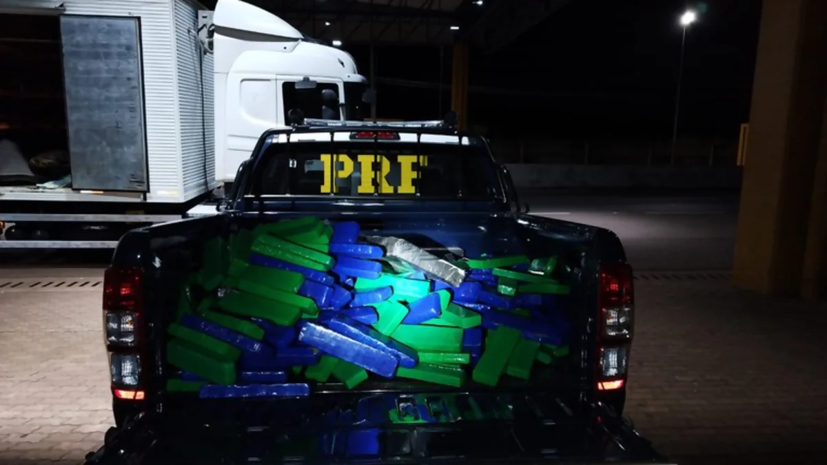 PRF do Paraná apreende 1,5 tonelada de drogas, no fim de semana