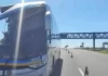Ônibus da Cometa bate e motorista fica ferido, na D. Pedro I, em Campinas (SP)