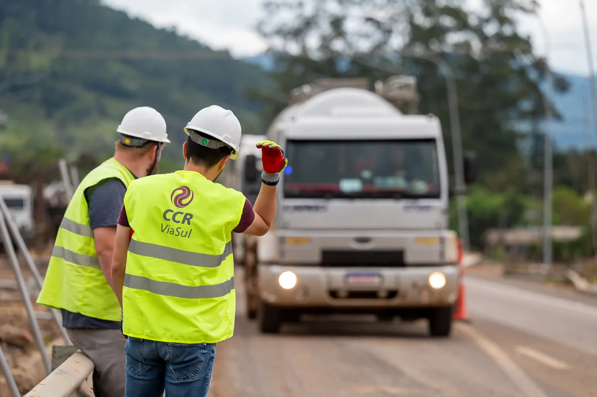 Ponte do Rio Taquari deve ser liberada nesta sexta (10) na BR-386, em Lajeado (RS) Ponte do Rio Taquari deve ser liberada nesta sexta (10) na BR-386, em Lajeado (RS)