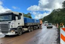 Tráfego é restabelecido na BR-386, entre Porto Alegre (RS) e o interior do estado Tráfego é restabelecido na BR-386, entre Porto Alegre (RS) e o interior do estado