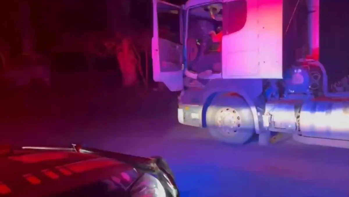 VÍDEO: Caminhoneiro bêbado desrespeita restrição de circulação de trânsito e é autuado VÍDEO: Caminhoneiro bêbado desrespeita restrição de circulação de trânsito e é autuado