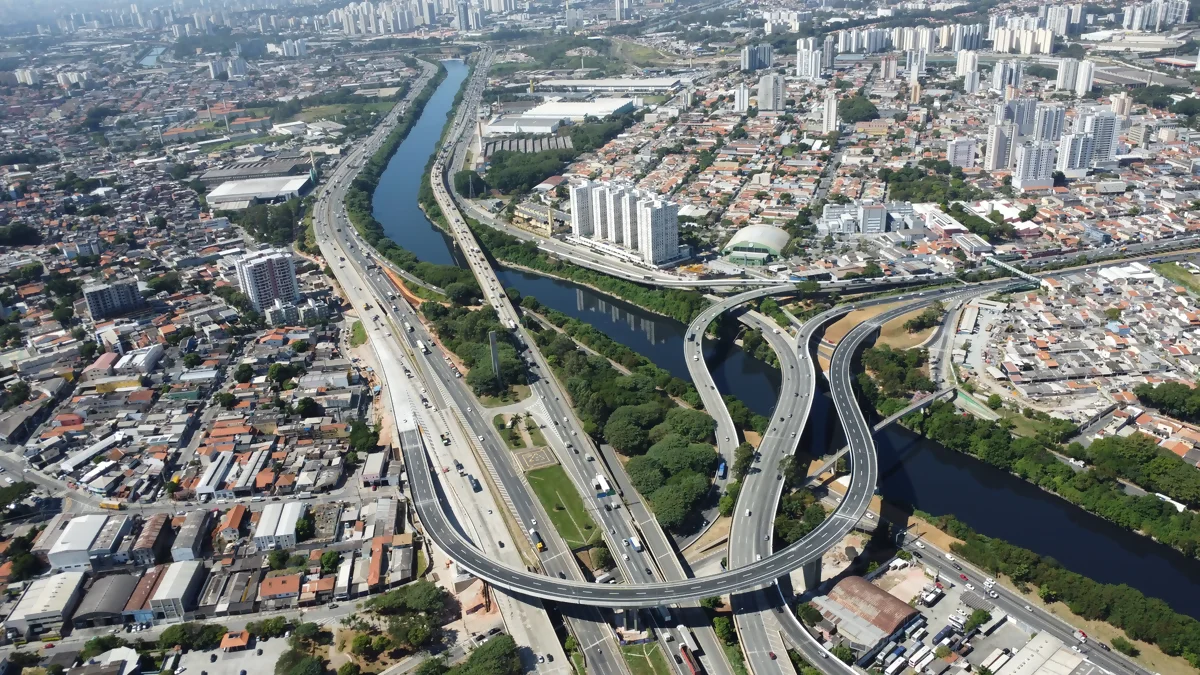 Concessionária libera nova ponte de acesso à cidade de Osasco (SP), neste domingo (19)