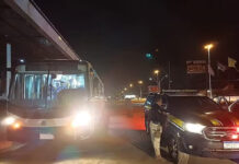 Ônibus e motorista irregulares são flagrados na BR-232, em Bezerros, no Agreste pernambucano