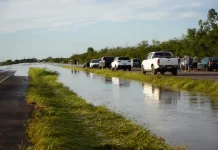 BR-290/RS tem bloqueio total, entre Porto Alegre e Eldorado do Sul BR-290/RS tem bloqueio total, entre Porto Alegre e Eldorado do Sul