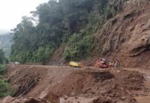 Equipes atuam dia e noite para recuperar a BR-470/RS, rodovia mais afetada pelas chuvas Equipes atuam dia e noite para recuperar a BR-470/RS, rodovia mais afetada pelas chuvas