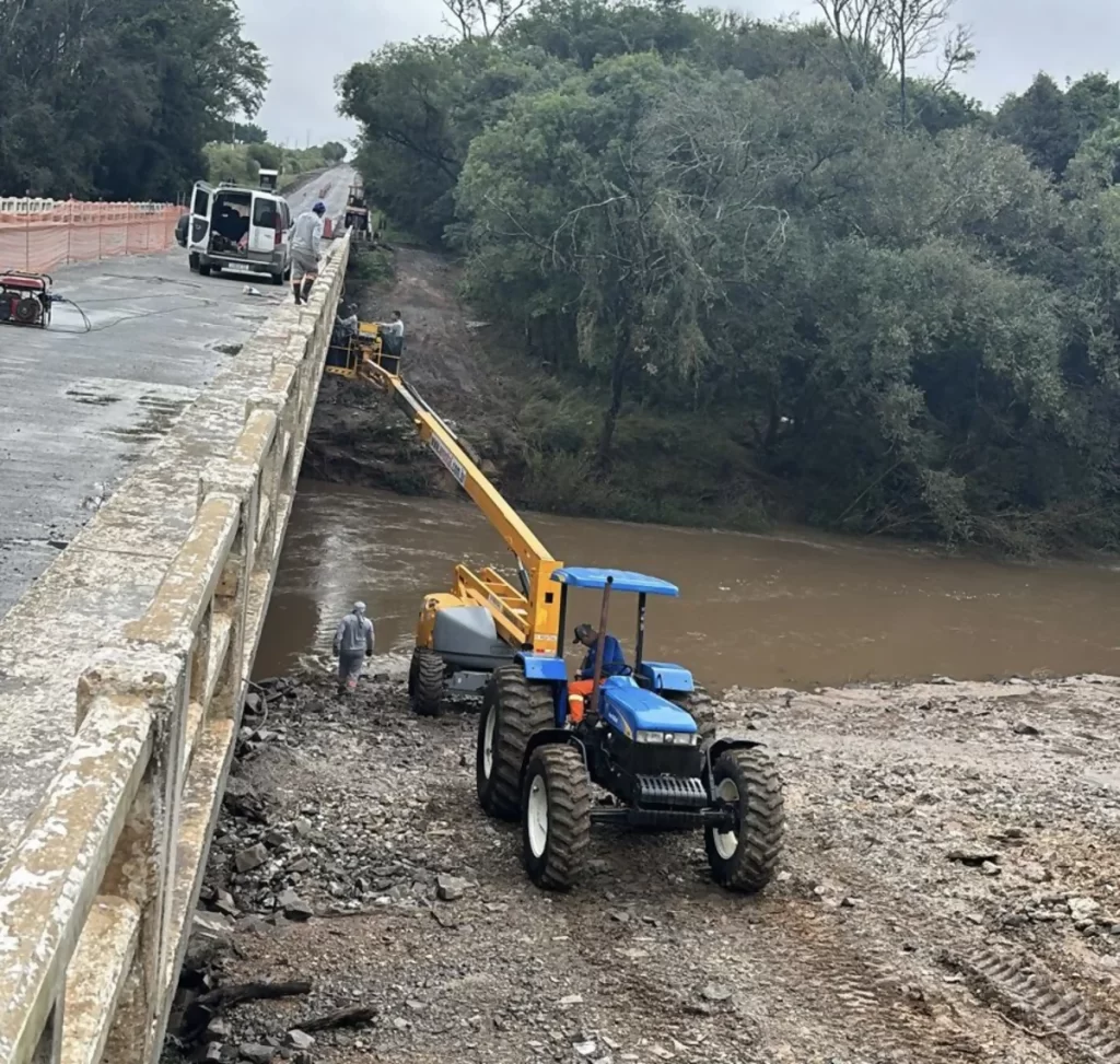 DNIT trabalha para restabelecer o tráfego nas rodovias federais afetadas pelas chuvas