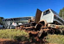 Colisão entre ônibus e caminhão na BR-277, em Cascavel (PR), deixa 12 feridos Colisão entre ônibus e caminhão na BR-277, em Cascavel (PR), deixa 12 feridos