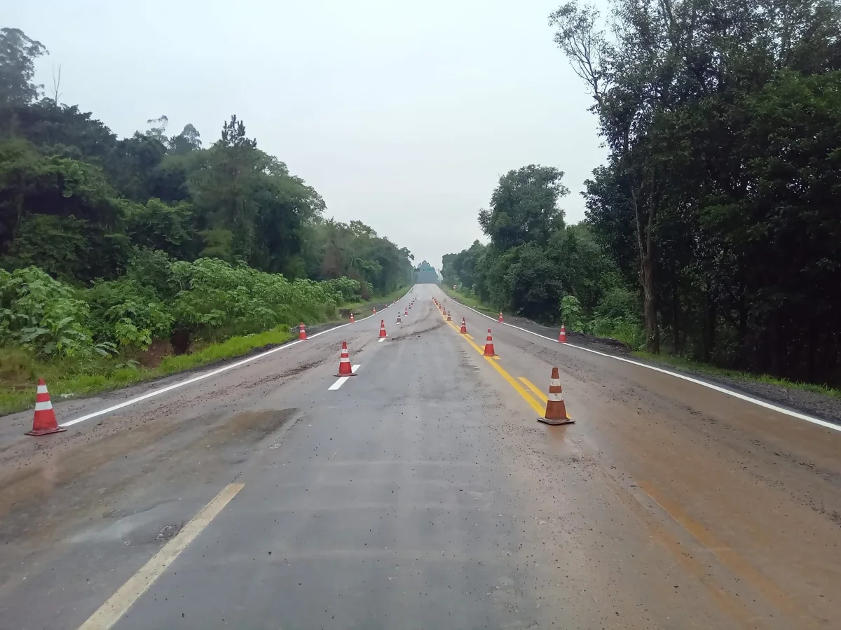 Trechos de rodovias estaduais e federais gaúchas começam a ser liberados