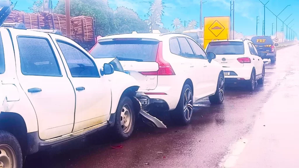 Vai pegar a estrada no São João? Fique atentos ao trefegar pela BR-324/BA