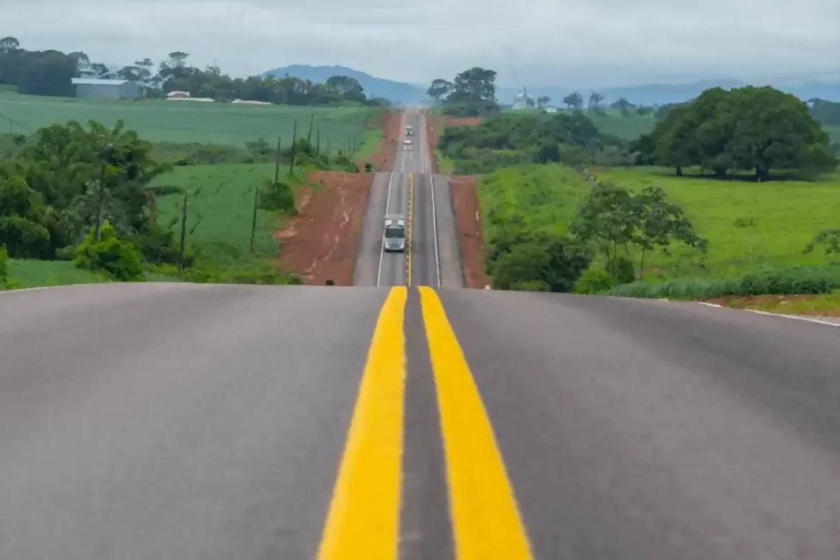 BR-163 e BR-230, no Pará, recebem serviços de conservação, nesta semana BR-163 e BR-230, no Pará, recebem serviços de conservação, nesta semana