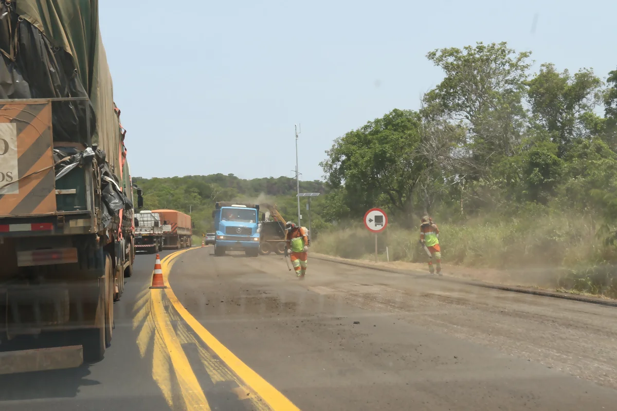 Atenção, motoristas! BR-163/MS tem alterações em vários trechos, nesta quarta (5) Atenção, motoristas! BR-163/MS tem alterações em vários trechos, nesta quarta (5)