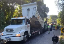 Obras continuam em trecho da RJ-116, em Cachoeiras de Macacu (RJ) Obras continuam em trecho da RJ-116, em Cachoeiras de Macacu (RJ)