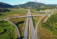 Após confirmar entrega do Contorno Viário de Florianópolis para 2/8, Arteris altera data Após confirmar entrega do Contorno Viário de Florianópolis para 2/8, Arteris altera data