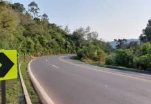 Concessionária do RS realiza manutenção em estradas no Vale do Caí e na Serra Gaúcha Concessionária do RS realiza manutenção em estradas no Vale do Caí e na Serra Gaúcha