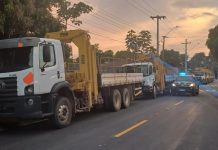 Cinco caminhões a serviço do Dnit na BR-432/RR são apreendidos com registros de roubo/furto PRF apreende 5 caminhões com registros de roubo a serviço do Dnit na BR-432/RR