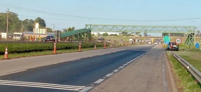 Obras alteram o tráfego na SP-300, em São Manuel, neste domingo (15) Obras alteram o tráfego na SP-300, em São Manuel, neste domingo (15)