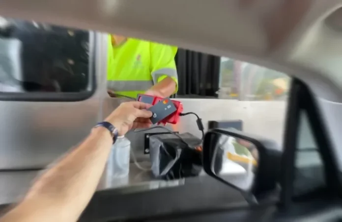 Câmara analisa pagamento de pedágio com cartão e Pix já aprovado no Senado Câmara analisa pagamento de pedágio com cartão e Pix já aprovado no Senado