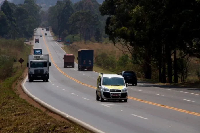 Leilão da BR-040/GO/MG, a Rota dos Cristais, será nesta quinta (26), em SP Leilão da BR-040/GO/MG, a Rota dos Cristais, será nesta quinta (26), em SP
