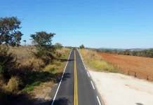 BR-352/MG recebe revitalização em 20 quilômetros, entre Pitangui e Pará de Minas BR-352/MG recebe revitalização em 20 quilômetros, entre Pitangui e Pará de Minas