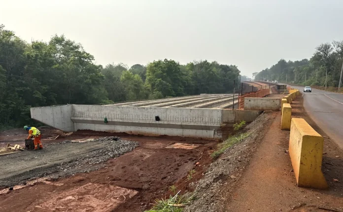 BR-469/PR tem tráfego operando no sistema 'Pare-e-Siga'