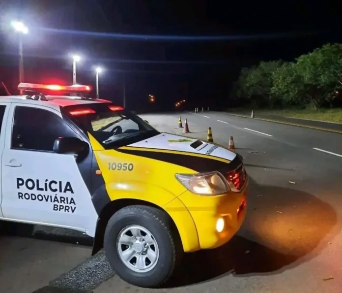 Pedestre morre atropelado na rodovia PR-180, em Guairaçá (PR) Pedestre morre atropelado na rodovia PR-180, em Guairaçá (PR)