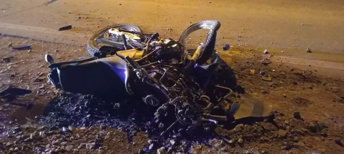 Motoqueiro morre em acidente contra caminhão na SC-340, em Presidente Getúlio Motoqueiro morre em acidente contra caminhão na SC-340, em Presidente Getúlio