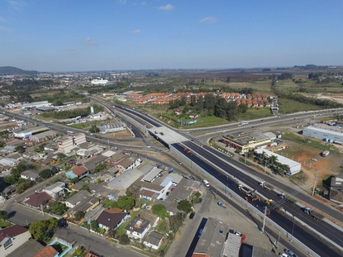 BR-158/RS terá bloqueios na rotatória do viaduto, em Santa Maria, neste sábado (28) BR-158/RS terá bloqueios na rotatória do viaduto, em Santa Maria, neste sábado (28)