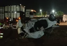 Ultrapassagem proibida em congestionamento na BR-050 mata 2 pessoas em Goiás Ultrapassagem proibida em congestionamento na BR-050 mata 2 pessoas em Goiás