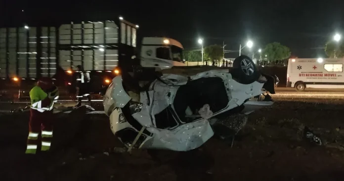 Ultrapassagem proibida em congestionamento na BR-050 mata 2 pessoas em Goiás Ultrapassagem proibida em congestionamento na BR-050 mata 2 pessoas em Goiás