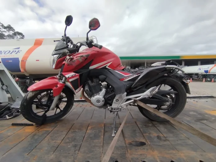 Motoqueiro morre em colisão na BR-40/SC, em Lontras Motoqueiro morre em colisão na BR-40/SC, em Lontras