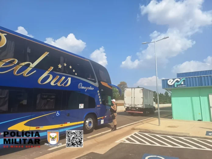 Fiscalização na MGC-267 e MGC-146 autua 10 veículos, em Poços de Caldas Fiscalização na MGC-267 e MGC-146 autua 10 veículos, em Poços de Caldas