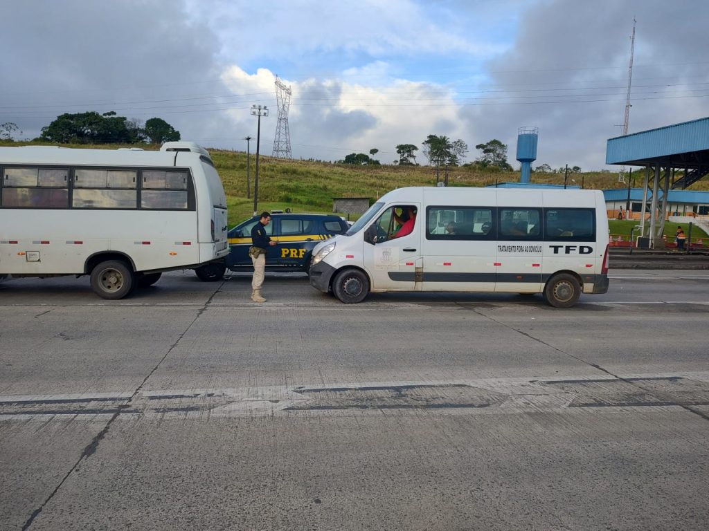 PRF intensifica fiscalização de ambulâncias nas rodovias federais baianas