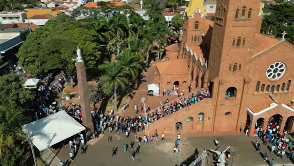 VÍDEO: Megaoperação de concessionária apoia peregrinos da 5ª maior romaria do Brasil, em Minas