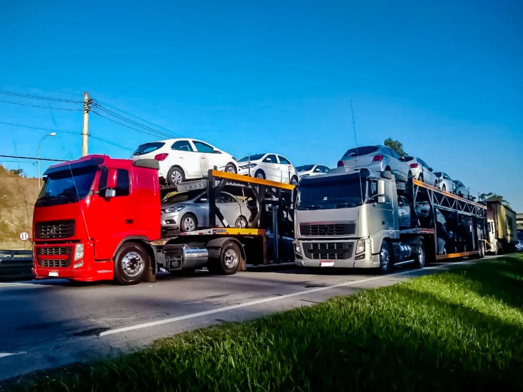 Conheça as medidas de segurança no transporte de veículos novos Conheça as medidas de segurança no transporte de veículos novos