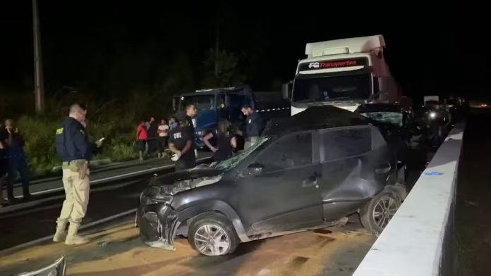 Acidente na BR-101/PB deixa dois mortos e cinco feridos, em Caaporã