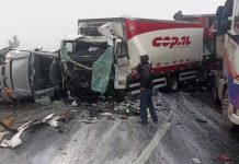 Acidente na BR-277/PR com 17 veículos deixa uma pessoa morta e 5 feridas Acidente na BR-277/PR com 17 veículos deixa uma pessoa morta e 5 feridas