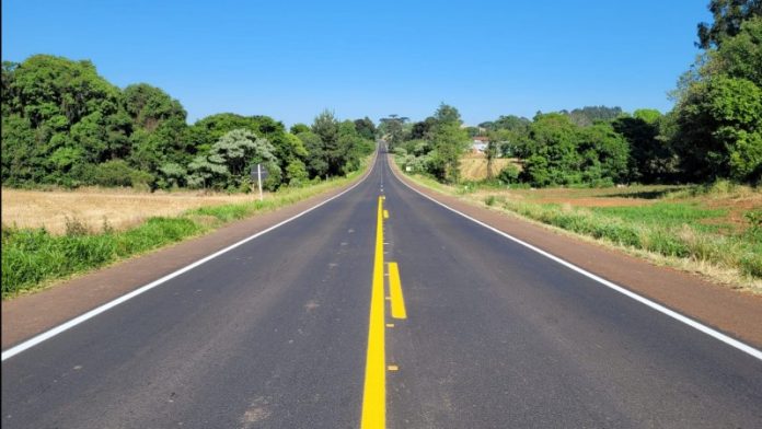 Finalizada a obra de recuperação da RSC-480, entre Barão de Cotegipe e São Valentim, no RS Finalizada a obra de recuperação da RSC-480, entre Barão de Cotegipe e São Valentim, no RS