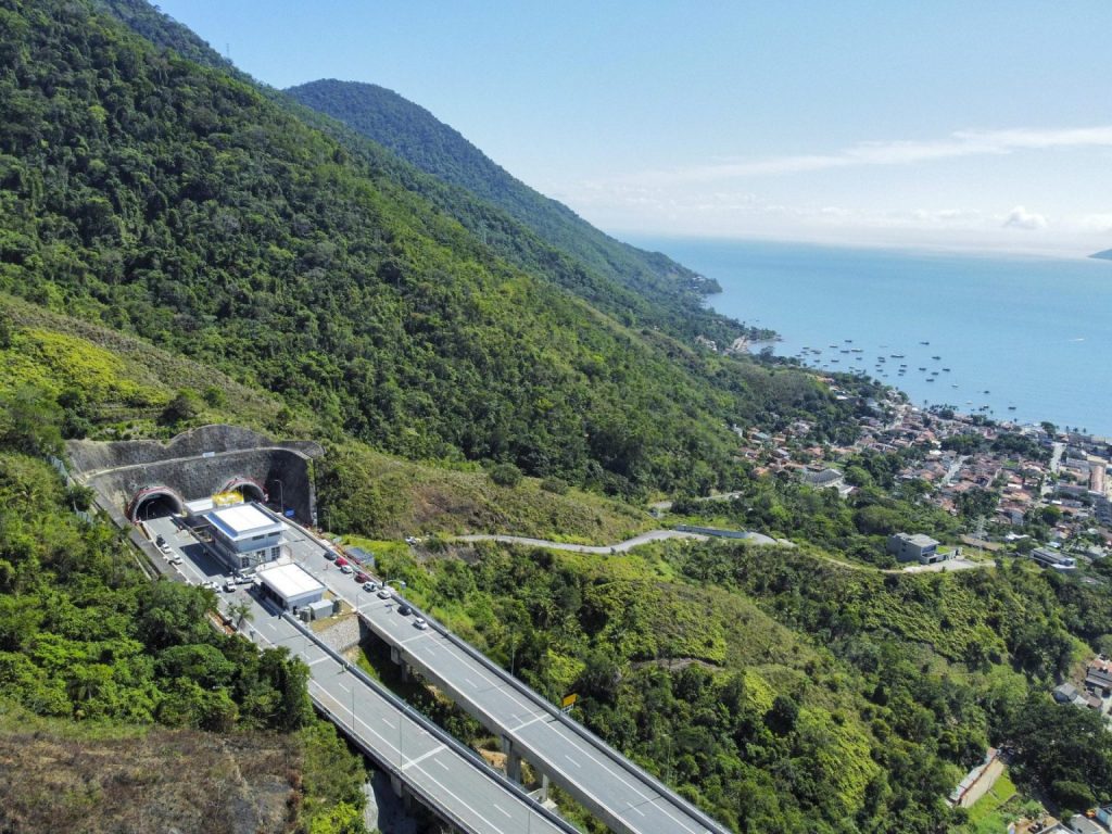 Contorno Sul da Tamoios (SP-099) é liberado ao tráfego