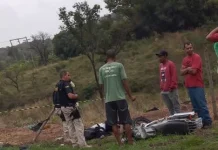 Motoqueiro morre em acidente na rodovia BR-381, em Minas Gerais Motoqueiro morre em acidente na rodovia BR-381, em Minas Gerais