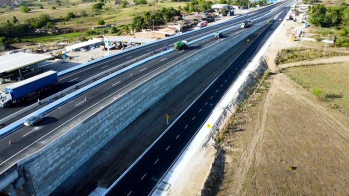 Inaugurado o viaduto na BR-101/AL, em Porto Real do Colégio Inaugurado o viaduto na BR-101/AL, em Porto Real do Colégio