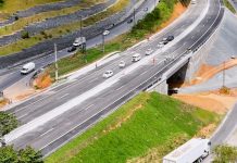 Dois novos viadutos são liberados ao tráfego na BR-470, em Santa Catarina Dois novos viadutos são liberados ao tráfego na BR-470, em Santa Catarina