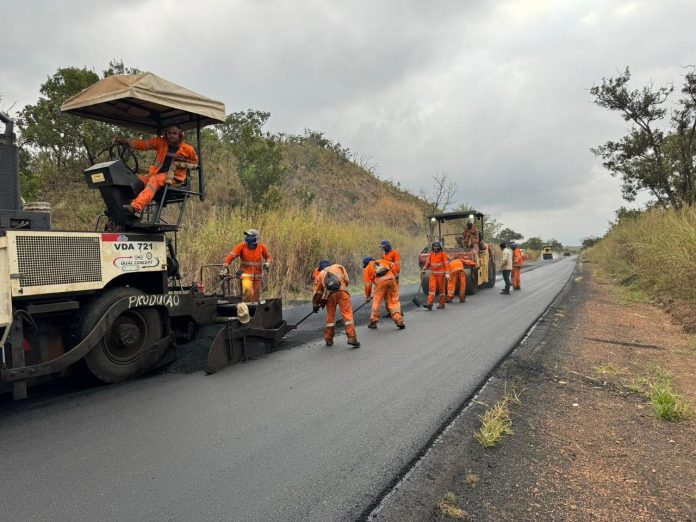 Uso do asfalto borracha cresce 2.400% em 5 anos nas rodovias estaduais de Minas