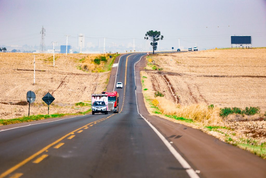 Ccr Vence Leil O Do Lote De Rodovias Do Pr Com Desconto Estradas