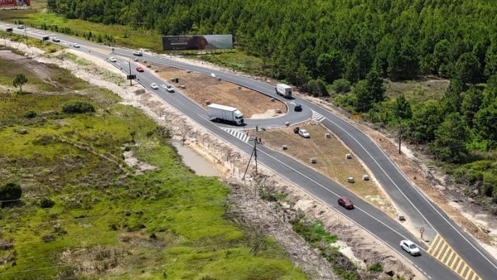 Alteração em rótula na Estrada do Mar (ERS-389) resulta em mais segurança aos usuários Alteração em rótula na Estrada do Mar (ERS-389) resulta em mais segurança aos usuários