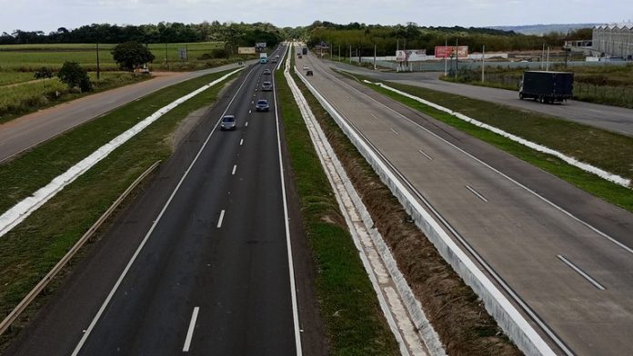 BR-101/PE recebe recuperação em 18,7 quilômetros, entre Goiana e Igarassu BR-101/PE recebe recuperação em 18,7 quilômetros, entre Goiana e Igarassu