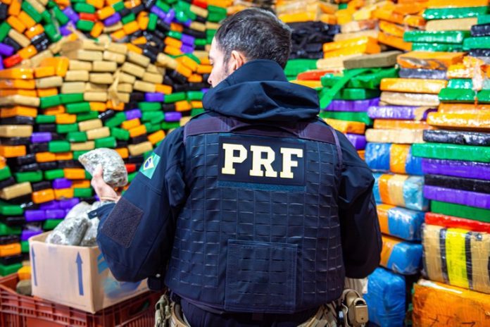 Maconha e anfetamina lideram as apreensões de drogas nas rodovias federais, em 2024 Maconha e anfetamina lideram as apreensões de drogas nas rodovias federais, em 2024