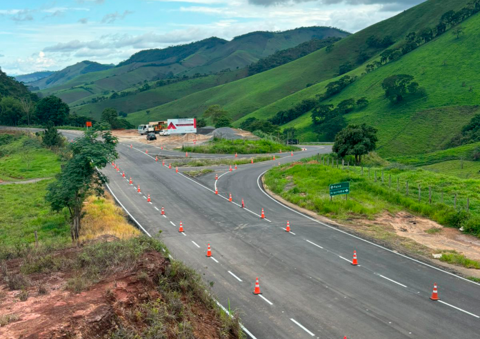 Obras de recuperação de rodovias na Zona da Mata serão finalizadas em fevereiro Obras de recuperação de rodovias na Zona da Mata serão finalizadas em fevereiro