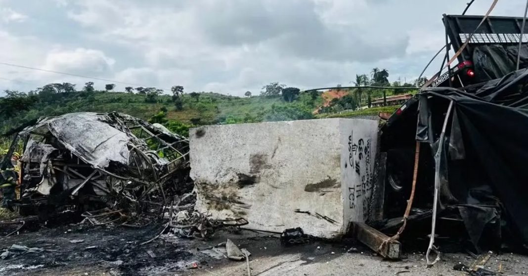 Carga Granito motorista drogado